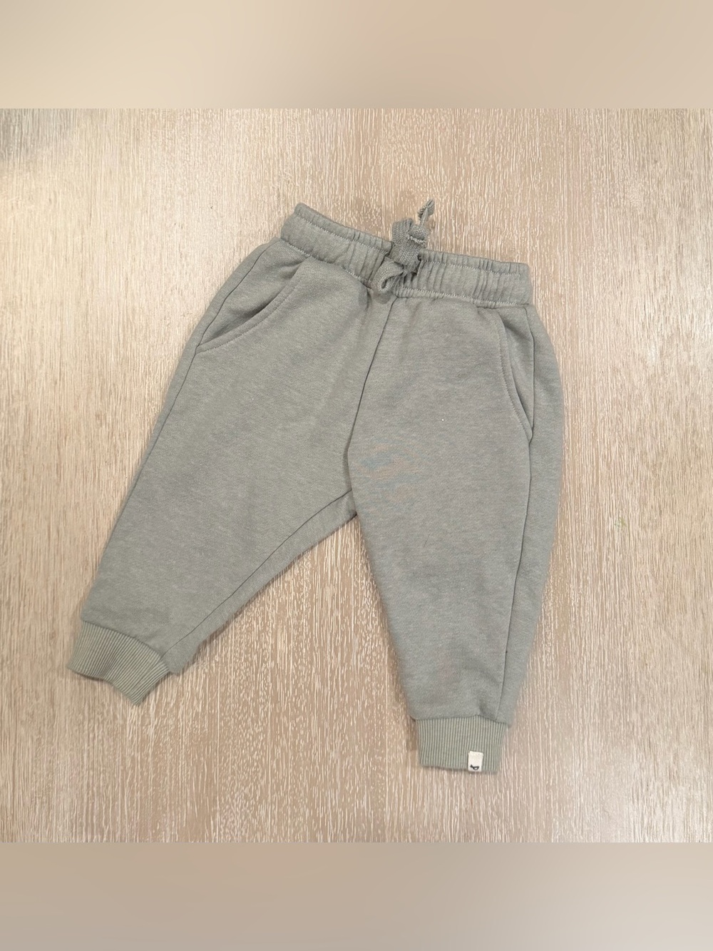 Oh Baby! Joggers- Sage green size 6-12 months
